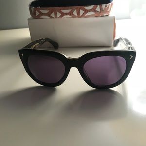 COPY - Stella and Dot Miramar Black Sunglasses